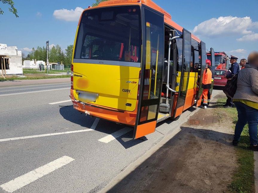 Kolizja drogowa na ulicy Zręcińskiej w Krośnie