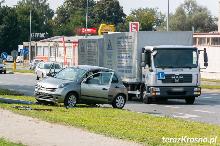 Kolizja na ul. Podkarpackiej w Krośnie