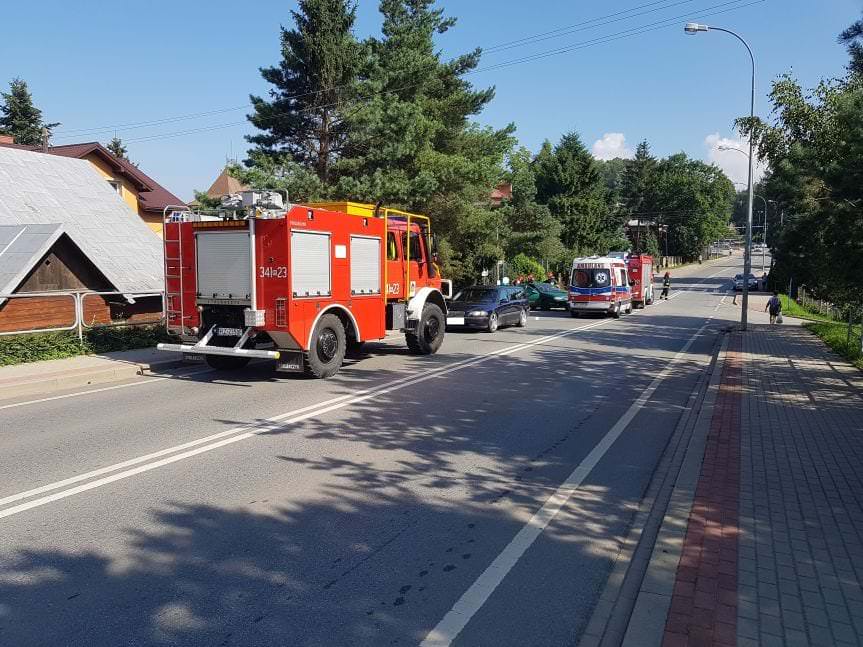 Kolizja rowerzystki z samochodem na Nadbrzeżnej w Krośnie