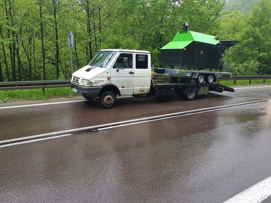 Kombornia. Doprowadził do zdarzenia drogowego, następnie odjechał