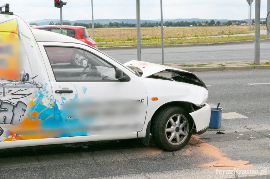 Krosno. Wypadek z udziałem samochodu WORD