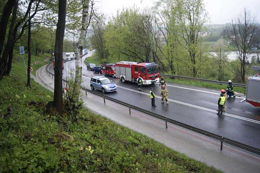 Niebezpieczna kolizja na dk19 koło  Dukli 