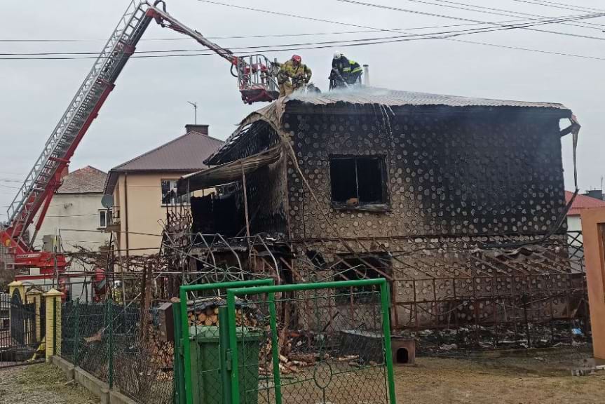 Ogromny pożar domu w Tyczynie