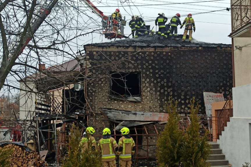 Ogromny pożar domu w Tyczynie
