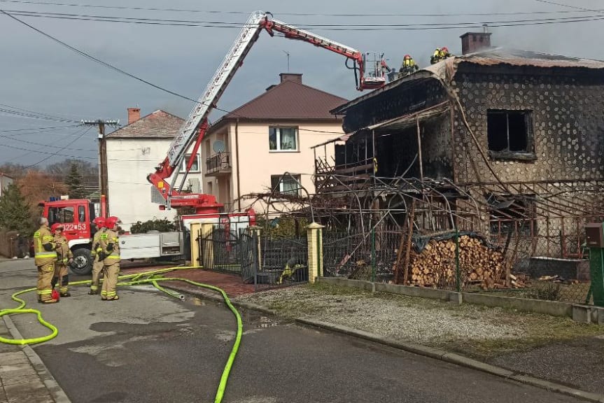 Ogromny pożar domu w Tyczynie