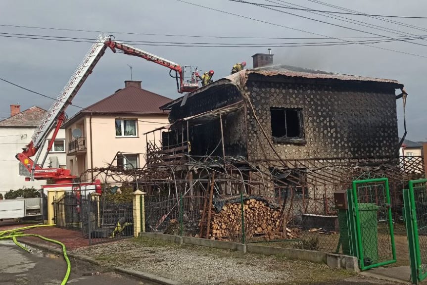 Ogromny pożar domu w Tyczynie