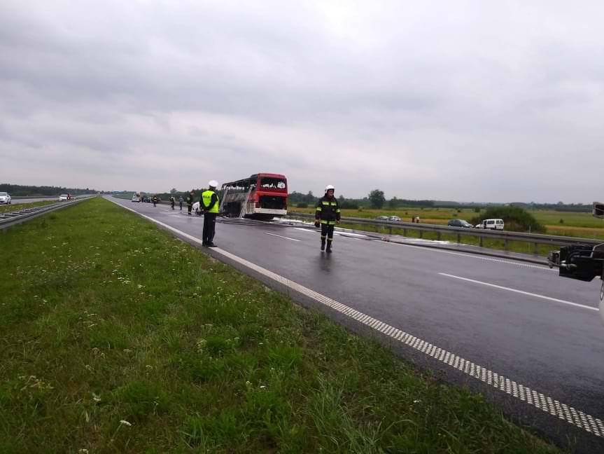 Pożar autokaru na A4