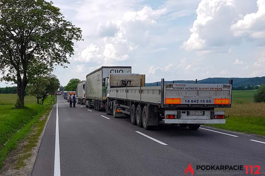 Pożar ciężarówki w Zimnej Wodzie