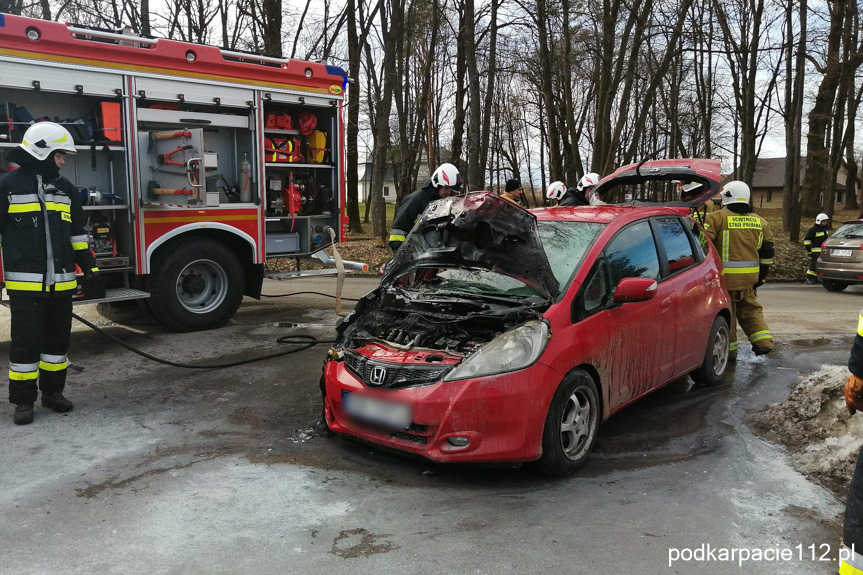 Pożar samochodu w Haczowie