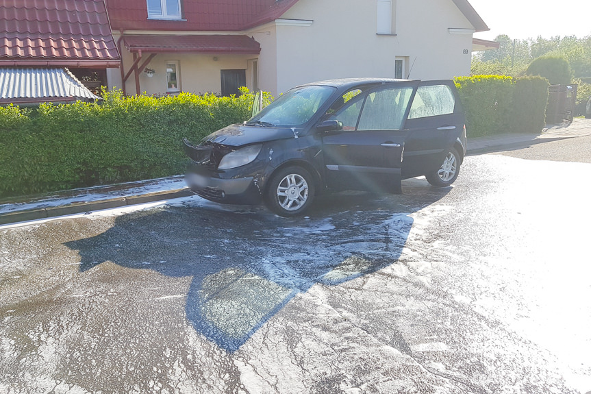 Pożar samochodu w Korczynie 