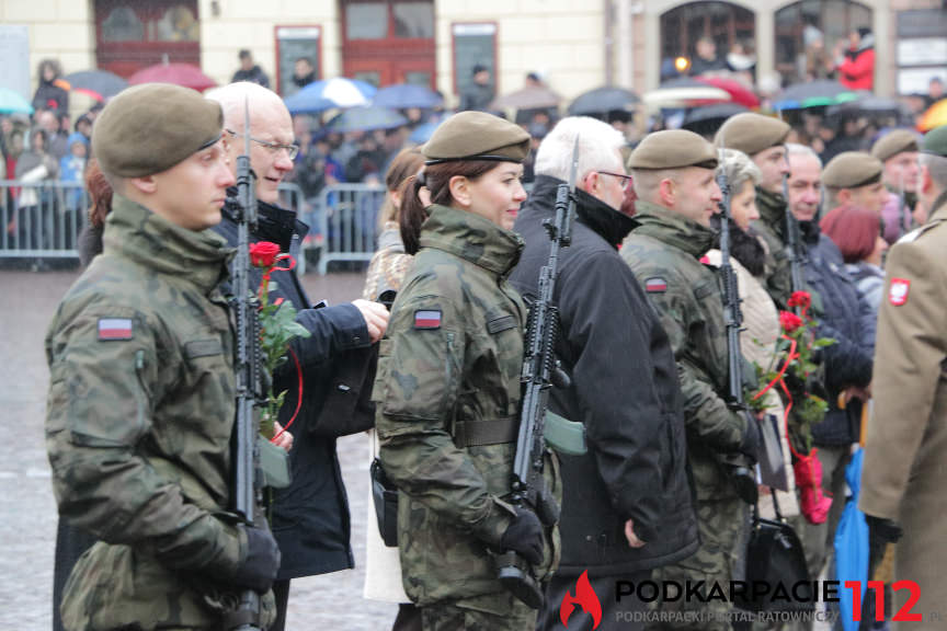 Przysięga żołnierzy WOT na rynku w Rzeszowie