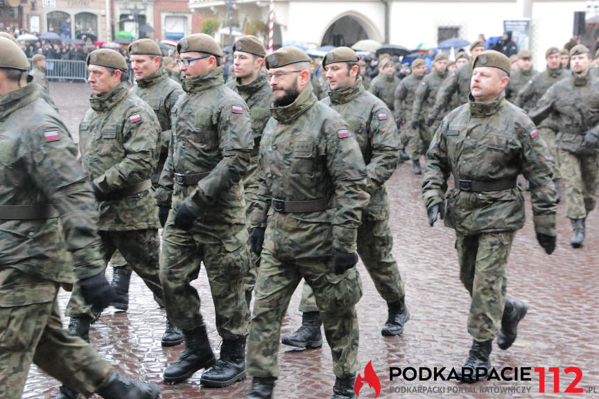 Przysięga żołnierzy WOT na rynku w Rzeszowie