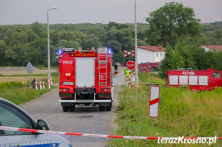 Szebnie. Tragiczny wypadek na przejeździe kolejowym