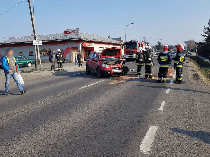 Wypadek w Iwoniczu. Zderzenie dwóch samochodów osobowych