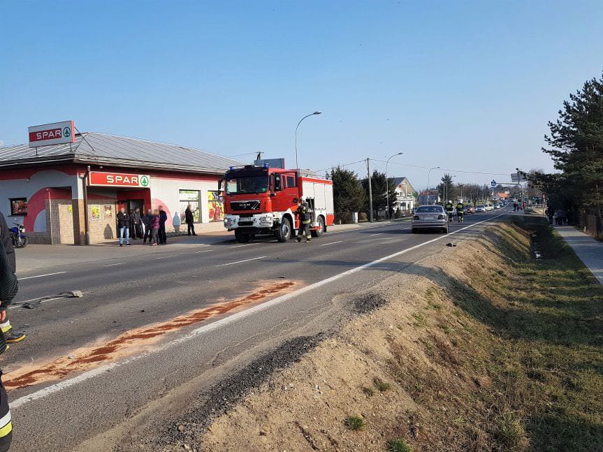 Wypadek w Iwoniczu. Zderzenie dwóch samochodów osobowych