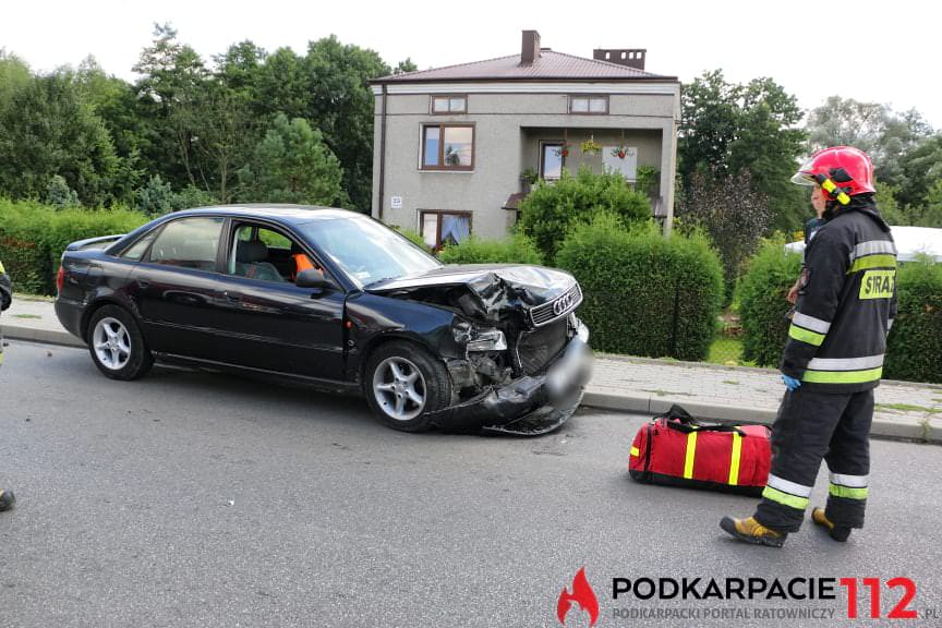 Zderzenie dwóch samochodów w Jedliczu