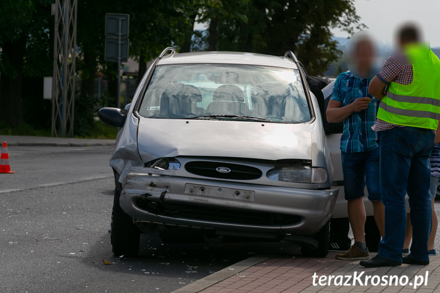 Zderzenie Forda i Audi w Łężanach