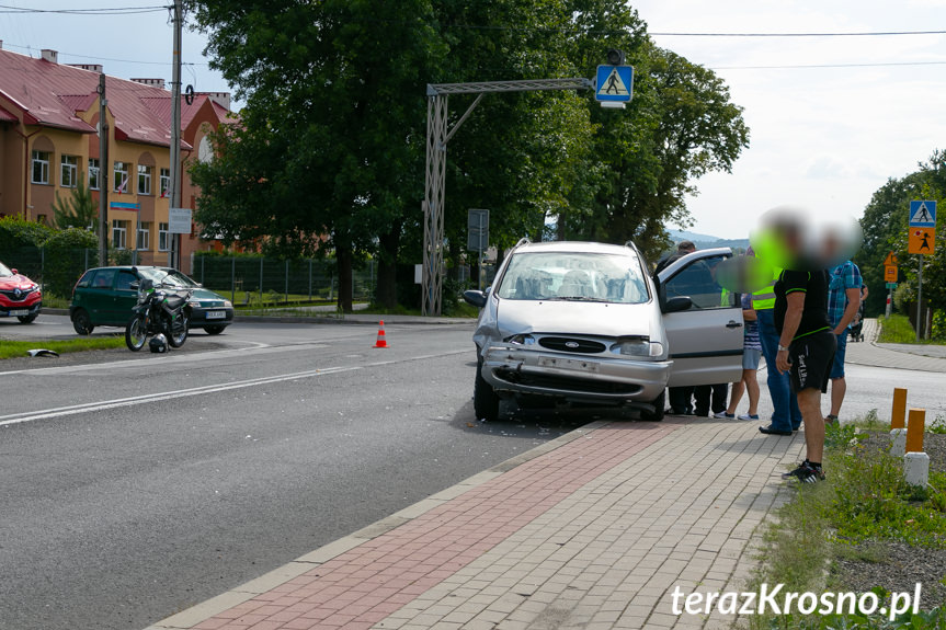 Zderzenie Forda i Audi w Łężanach