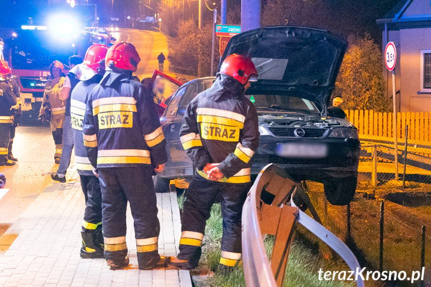 Zderzenie samochodów na Dukielskiej w Miejscu Piastowym