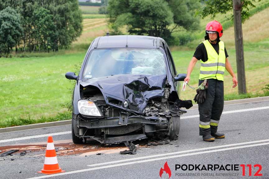 Zderzenie samochodów na ul. Bieszczadzkiej