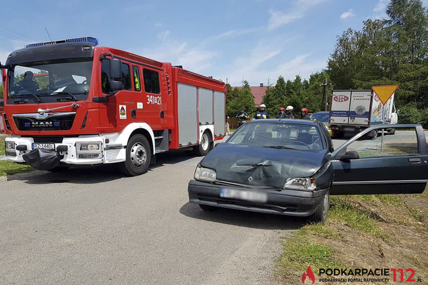 Zderzenie trzech samochodów w Iwli