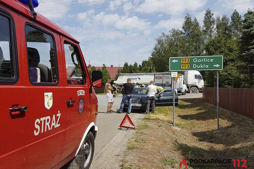 Zderzenie trzech samochodów w Iwli