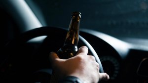 27-latek pijany i bez uprawnień 