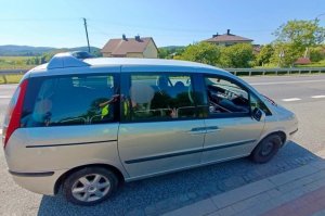 34-latek z promilami za kółkiem. Wiózł dwoje dzieci