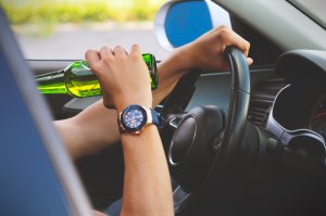 74-latek i 22-latek wpadli w ręce policji