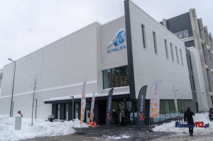Basen przy Matuszczaka oficjalnie otwarty [FOTO]