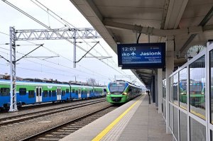 Dodatkowe ułatwienia dla podróżnych na zmodernizowanej stacji Rzeszów Główny