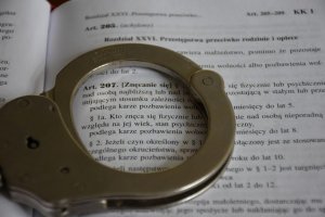 Dozór policji za znęcanie się nad żoną
