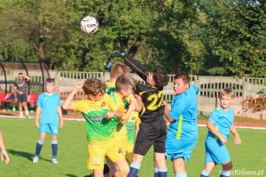 Efektowne zwycięstwo młodzików starszych Startu Rymanów z LKS Głowienka [ZDJĘCIA]