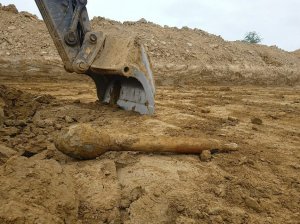 Groźny sowiecki "gość" na budowie krośnieńskiej obwodnicy