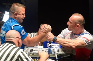 Grzegorz Nowotarski obronił tytuł Mistrza Europy w armwrestlingu