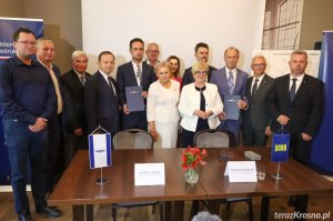Historyczny dzień dla Krosna. Wielomilionowa inwestycja w kolej