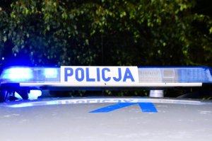 Jechał slalomem po drodze, uciekł do domu, gdzie zasnął