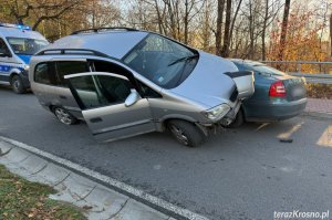 Kolizja samochodów we Wrocance