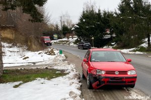 Kolizja w Krościenku Wyżnym. Zderzenie audi z volkswagenem