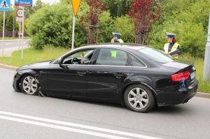 Mężczyzna uciekał przed policjantami, Był pijany i nie miał prawa jazdy