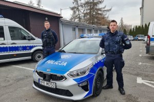 Mieleccy policjanci pomogli 72-latce, która w trakcie jazdy doznała udaru