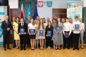 Najlepsi uczniowie z gminy Dębowiec nagrodzeni