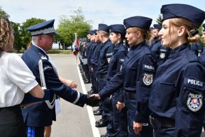 Nowi funkcjonariusze zasilili szeregi policji