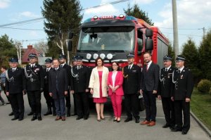 OSP Brzezówka otrzymała nowy wóz strażacki