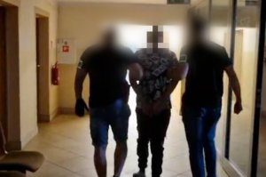 Odpowie za narkotyki i nielegalne posiadanie broni