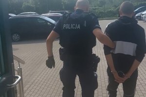 Odpowiedzą za posiadanie narkotyków 