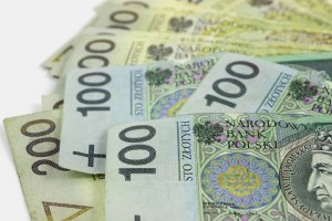 Padł ofiarą oszustów. Stracił 400 tys. złotych