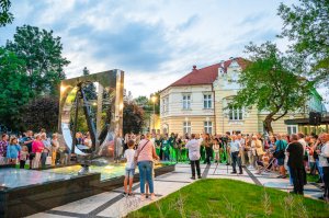 Plac z kotwicą - nowe miejsce spotkań