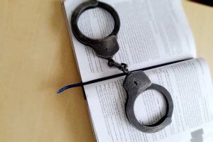 Pobił się z bratem. Wpadł bo był poszukwiany