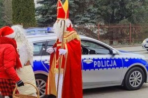 Policjanci pomogli Mikołajowi